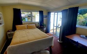 Waikanae Accommodation Studio B&B
